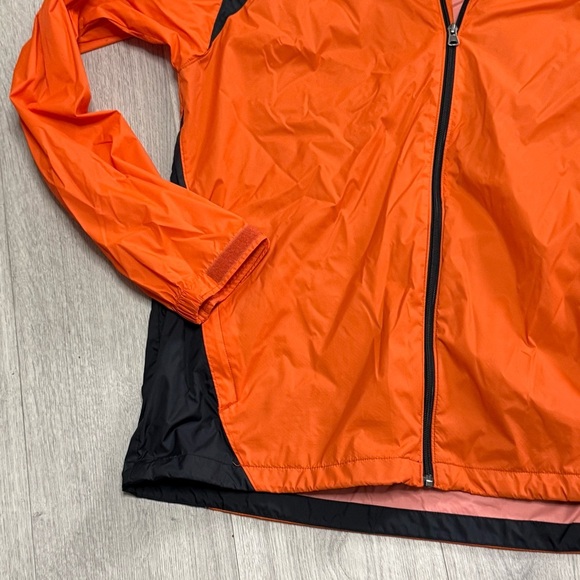 Columbia OSU Oregon Stare Orange and Black Hooded windbreaker Jacket - Picture 4 of 8